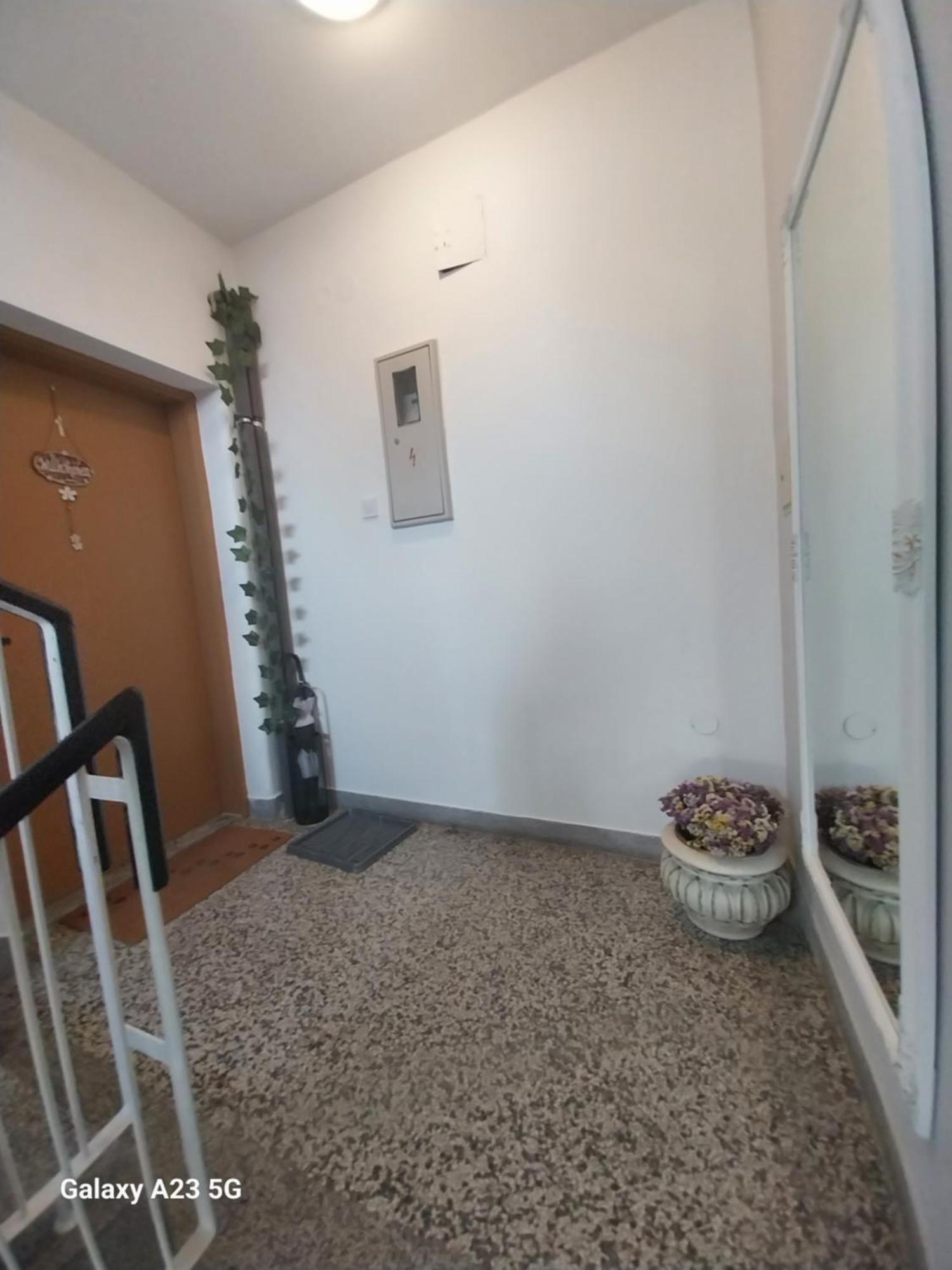 Apartman Bloom Ösek Dış mekan fotoğraf